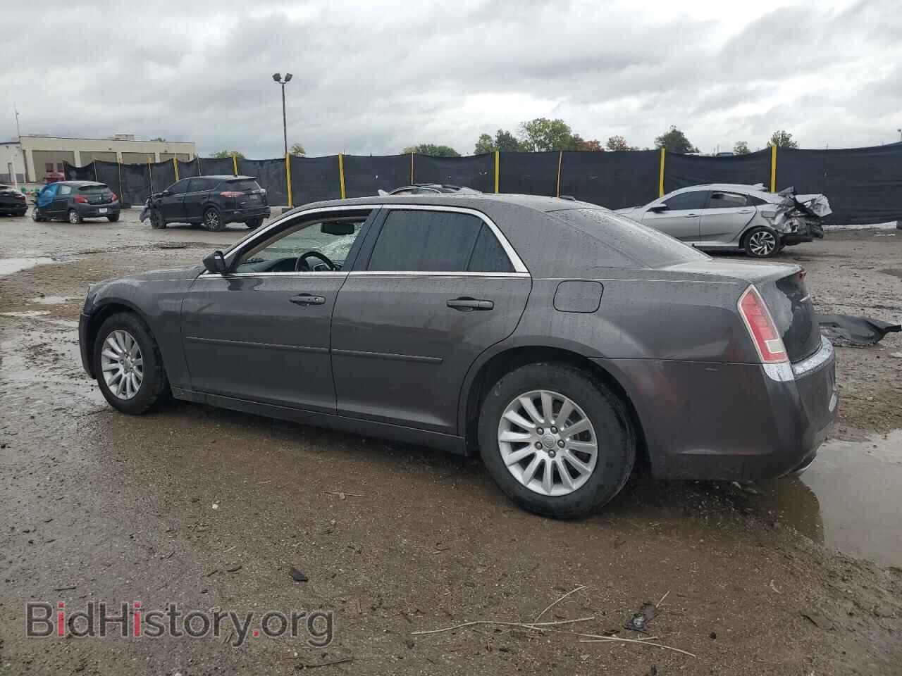 2013 CHRYSLER 300 - VIN: 2C3CCAAG4DH552953 - Photo 2