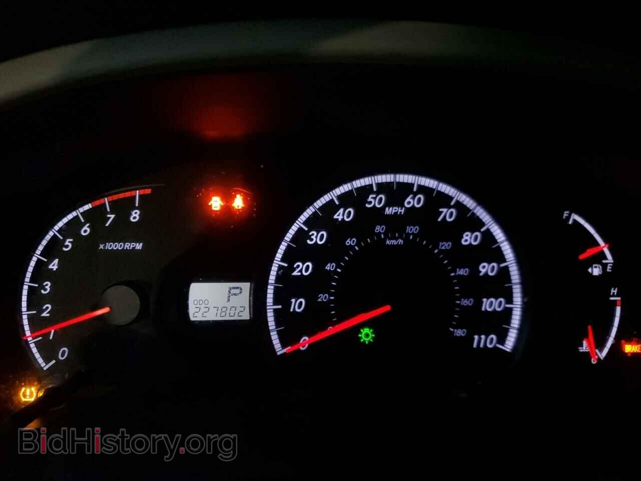 2011 TOYOTA All Models - VIN: 5TDZK3DC5BS090673 - Photo 9