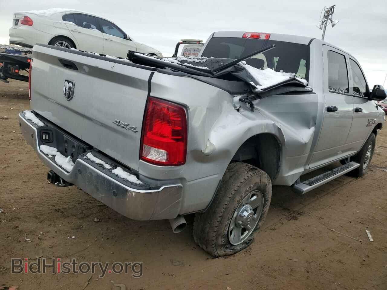 2016 RAM All Models - VIN: 3C6UR5CL5GG192345 - Фото 3