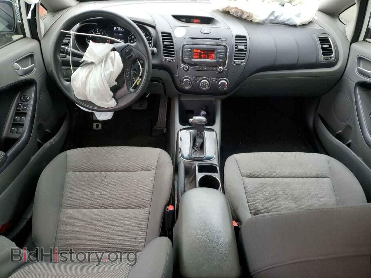 2017 KIA FORTE - VIN: 3KPFK4A76HE062870 - Фото 8