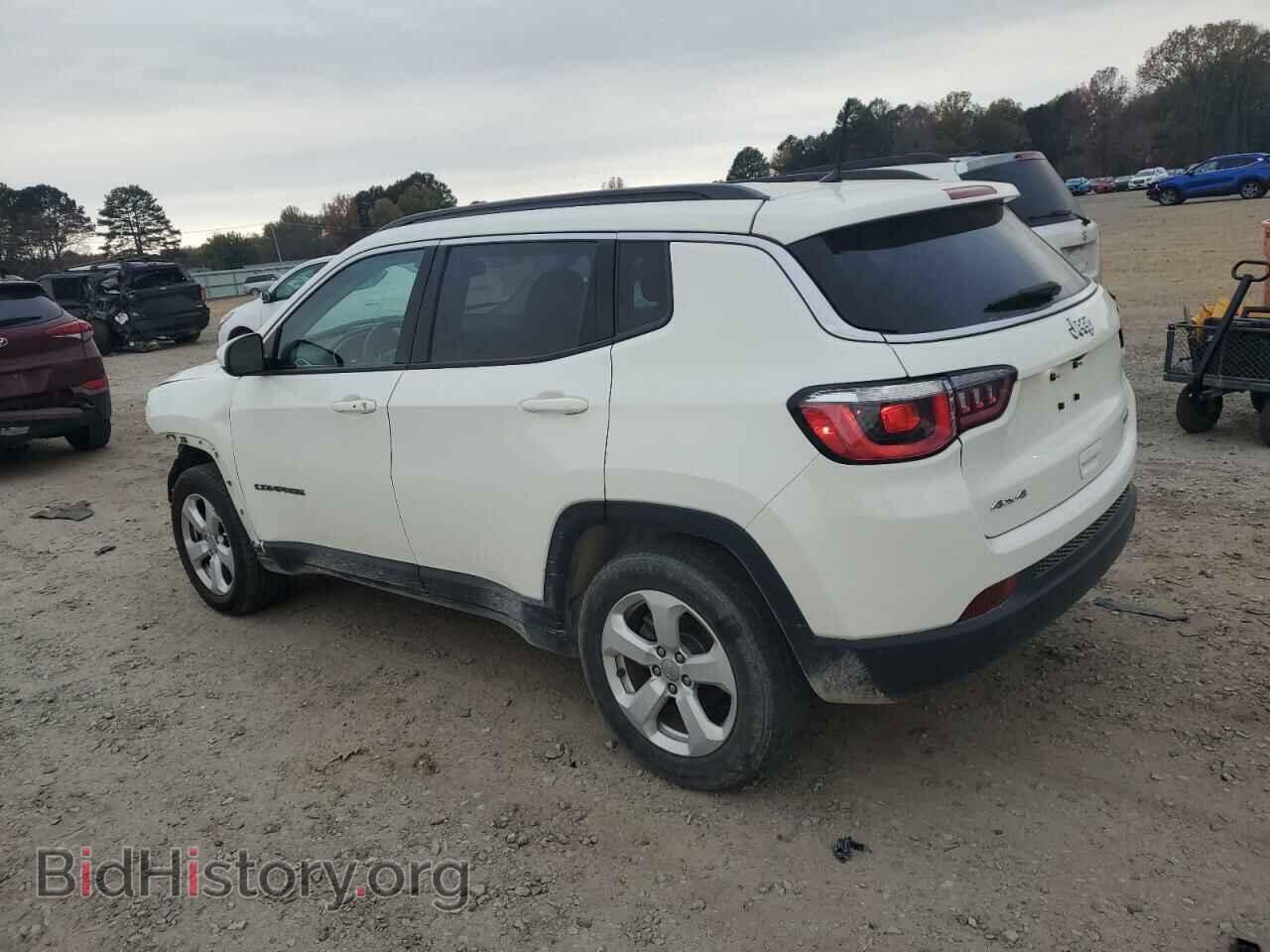 2018 JEEP COMPASS - VIN: 3C4NJDBB2JT178716 - Photo 2