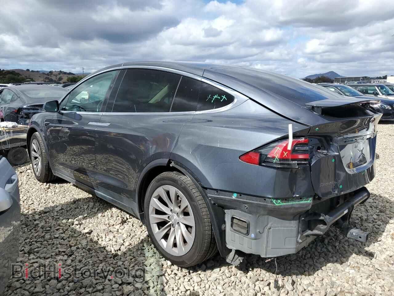 2016 TESLA MODEL X - VIN: 5YJXCBE29GF022702 - Фото 2