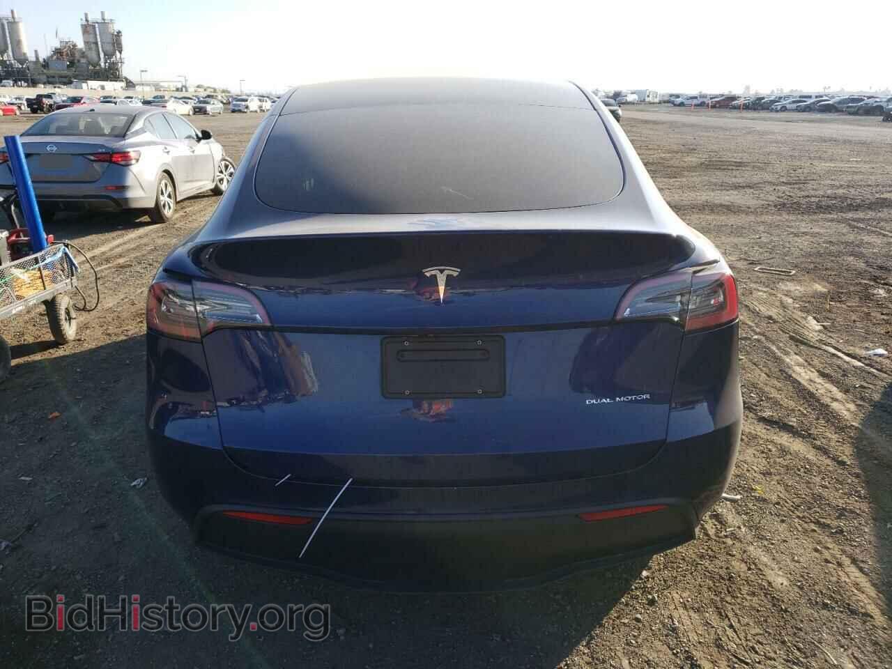 2022 TESLA MODEL Y - VIN: 7SAYGDEE3NF422432 - Фото 6
