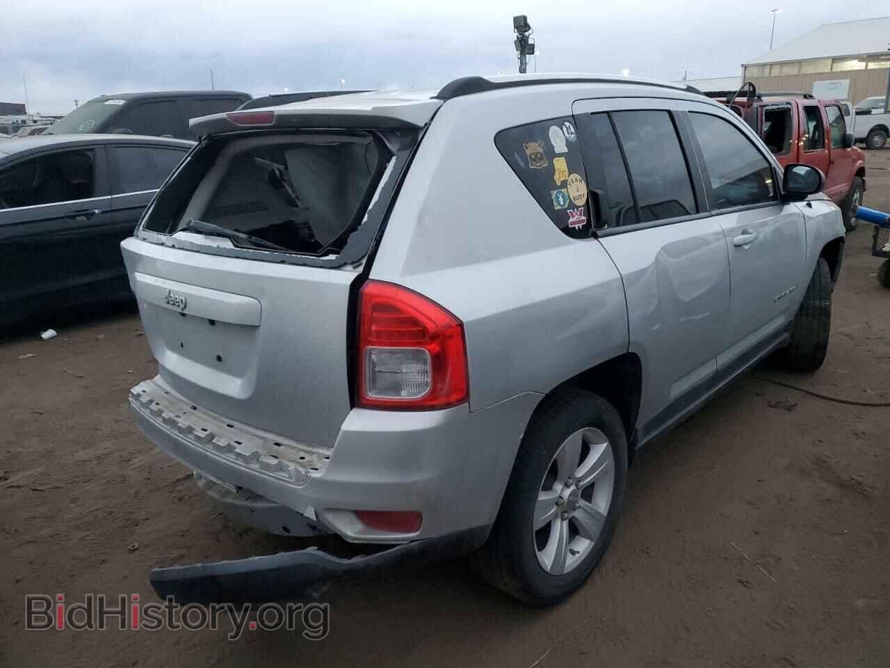 2011 JEEP COMPASS - VIN: 1J4NF1FB9BD206944 - Фото 3
