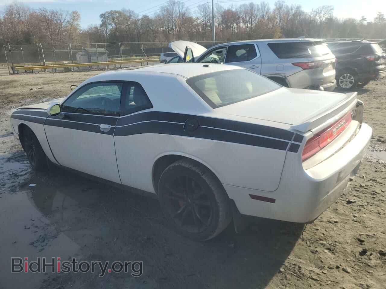 2014 DODGE CHALLENGER - VIN: 2C3CDYAG1EH207693 - Фото 2