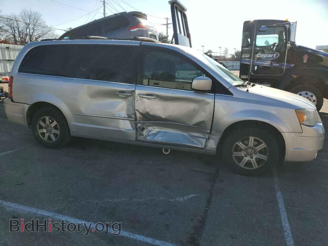 2008 CHRYSLER MINIVAN - VIN: 2A8HR54P08R714072 - Фото 4