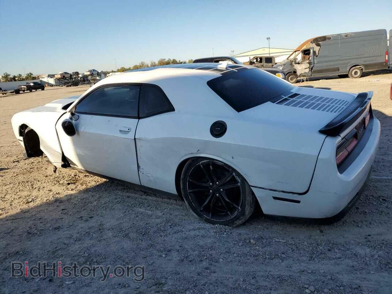 2016 DODGE CHALLENGER - VIN: 2C3CDZAG7GH172117 - Фото 2