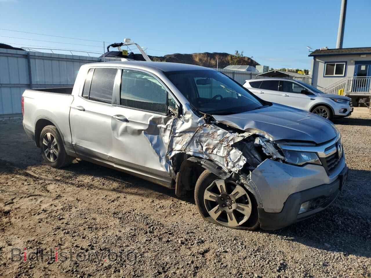2017 HONDA RIDGELINE - VIN: 5FPYK2F63HB002379 - Фото 4