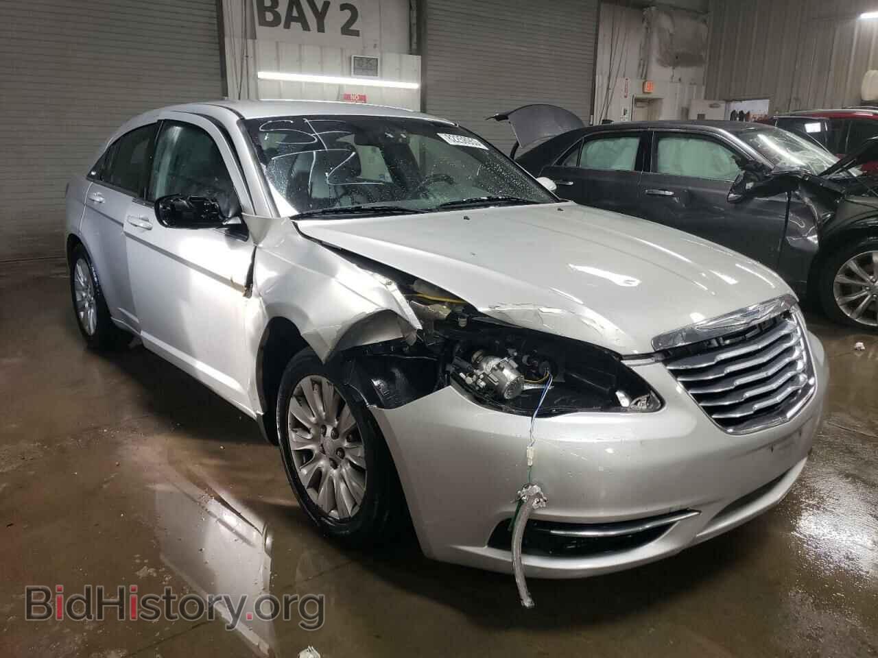 2011 CHRYSLER 200 - VIN: 1C3BC4FB0BN626352 - Photo 4