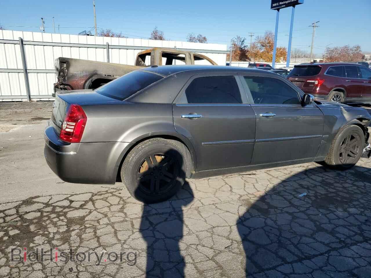2010 CHRYSLER 300 - VIN: 2C3CA5CV2AH134007 - Фото 3