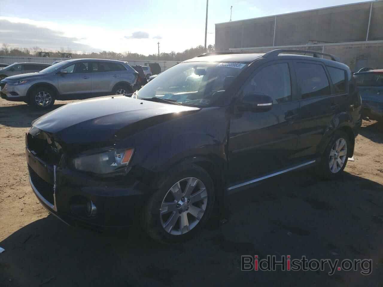 Photo JA4JT3AW9BU019541 - MITSUBISHI OUTLANDER 2011