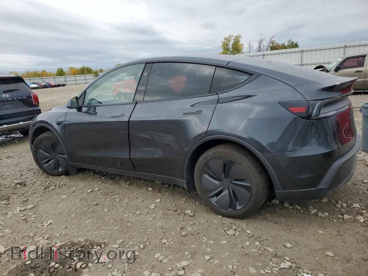 2026 TESLA MODEL Y - VIN: 7SAYGDEE1TF334122 - Фото 2