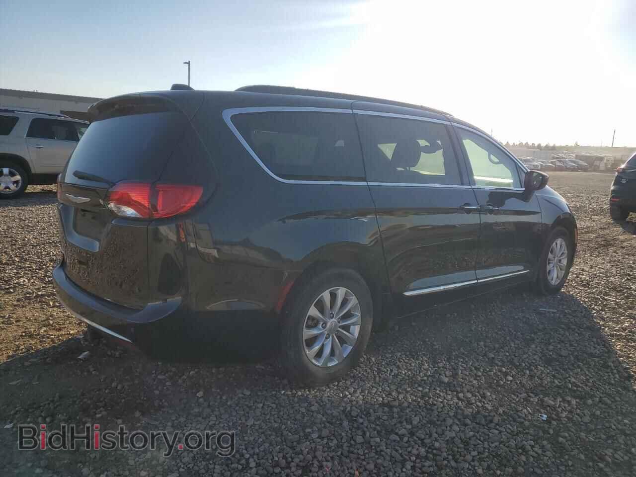 2017 CHRYSLER PACIFICA - VIN: 2C4RC1BG4HR788104 - Фото 3
