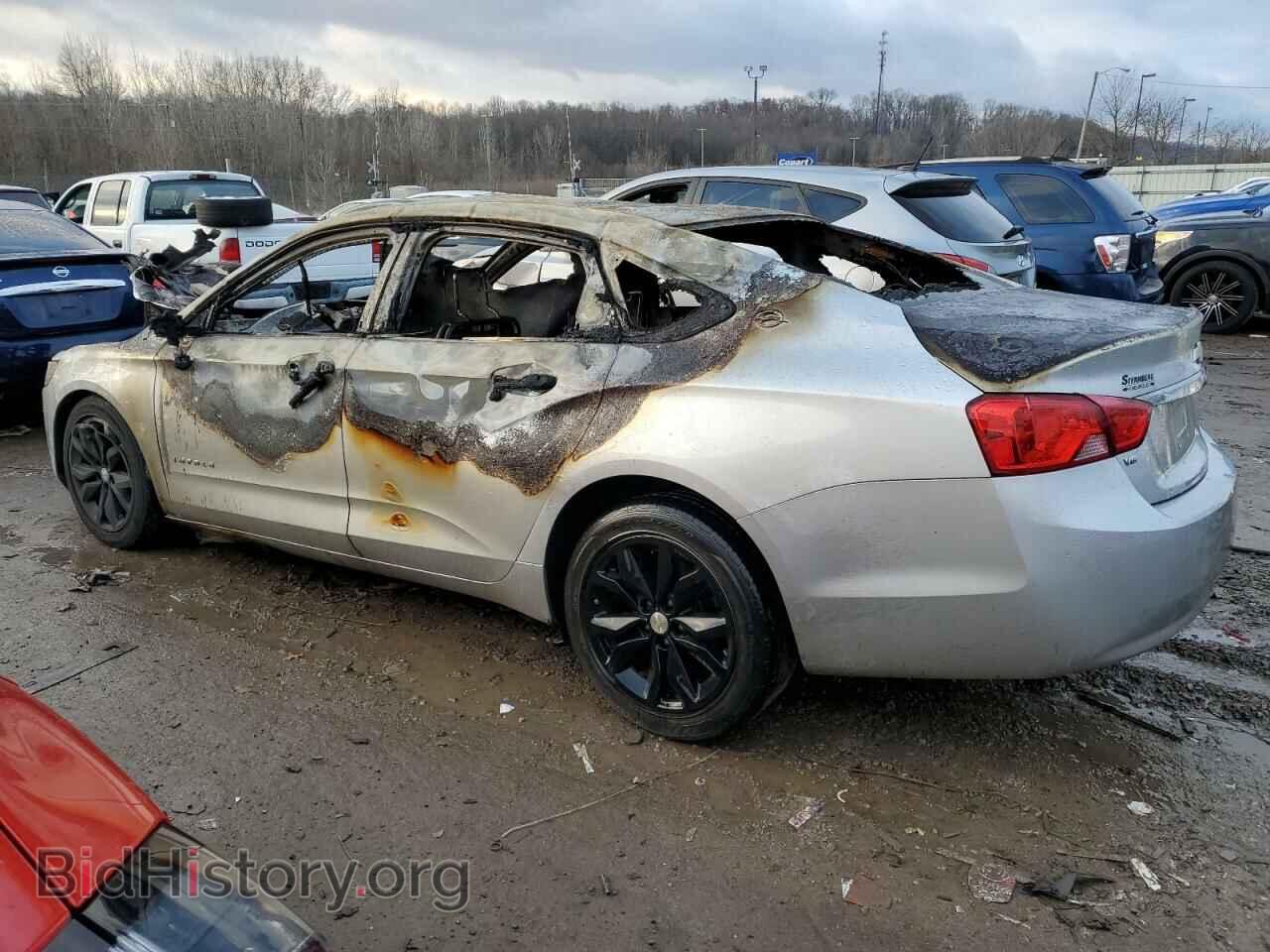 2017 CHEVROLET IMPALA - VIN: 2G1105S34H9186032 - Фото 2