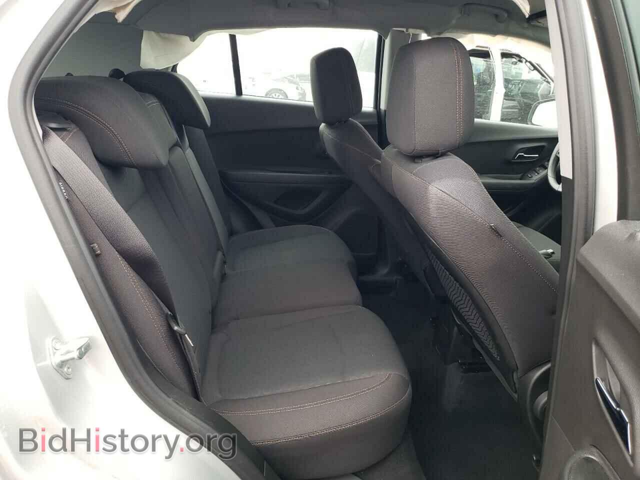 2019 CHEVROLET TRAX - VIN: 3GNCJKSB3KL295189 - Фото 10