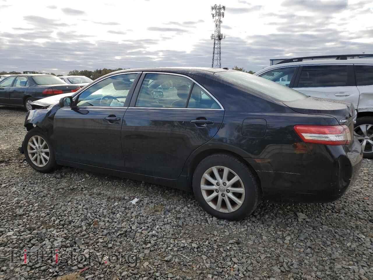 2011 TOYOTA CAMRY - VIN: 4T1BF3EK5BU661663 - Фото 2
