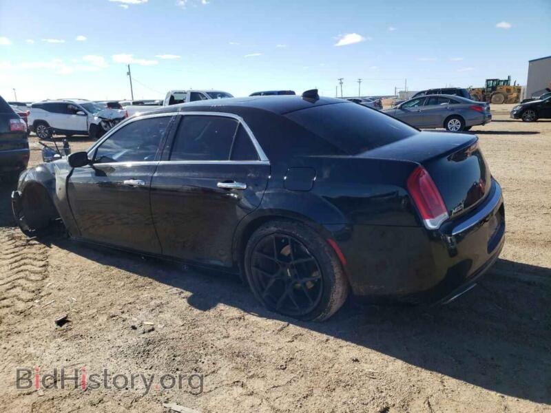 2017 Chrysler 300 (VIN 2C3CCAEG1HH564977) — фото 2 из 12