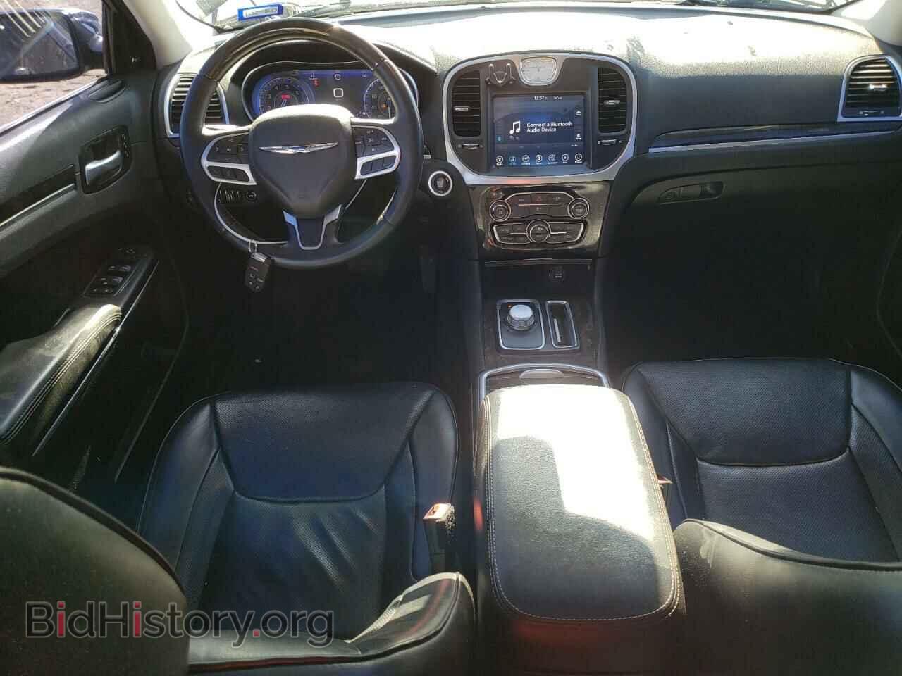 2017 CHRYSLER 300 - VIN: 2C3CCAEG1HH564977 - Фото 8