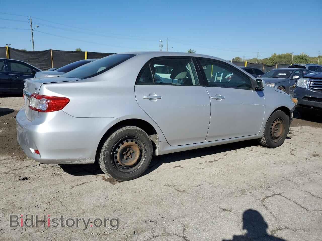 2011 TOYOTA COROLLA - VIN: 2T1BU4EEXBC605421 - Photo 3
