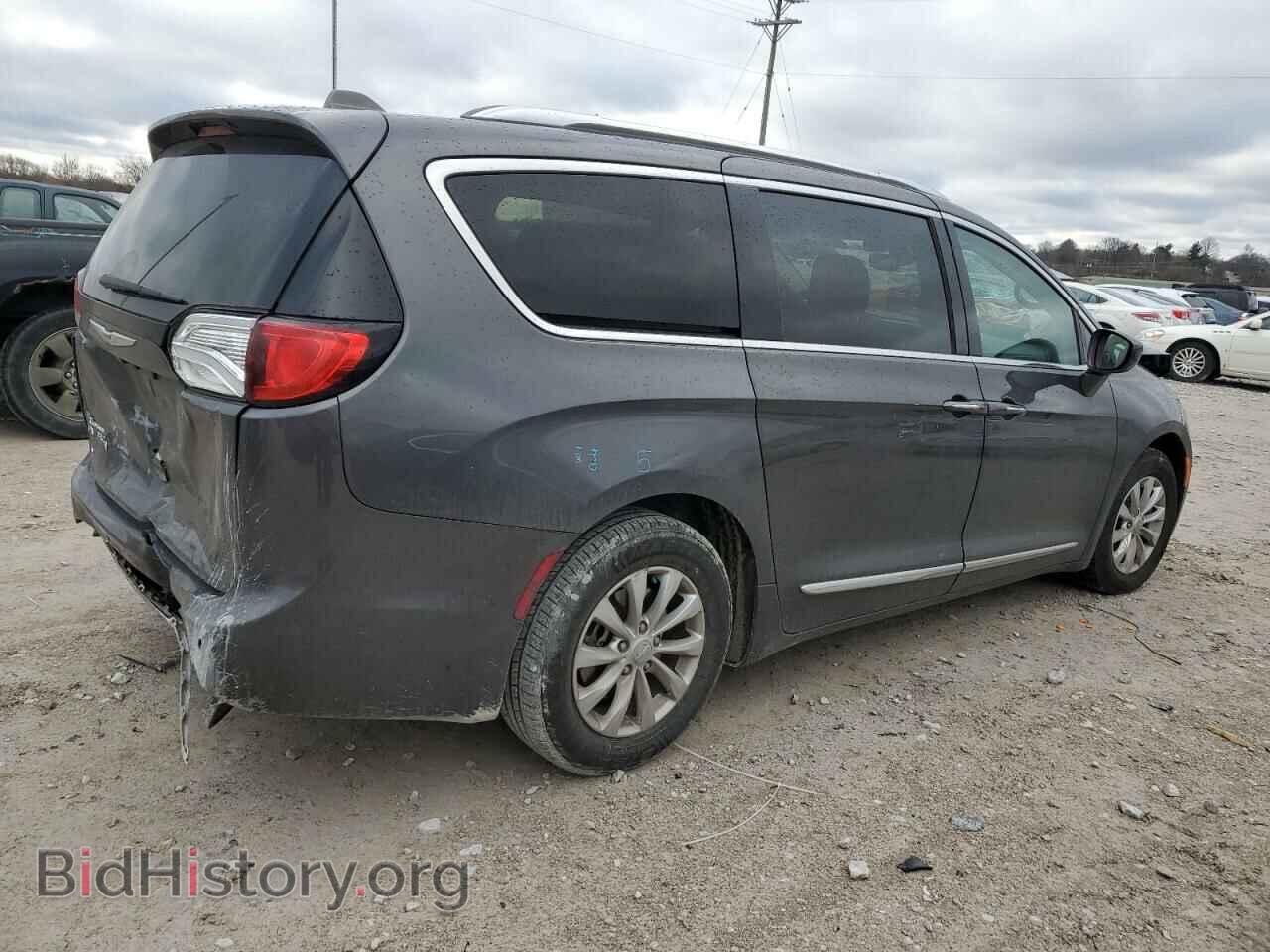 2019 CHRYSLER PACIFICA - VIN: 2C4RC1BG1KR596775 - Фото 3