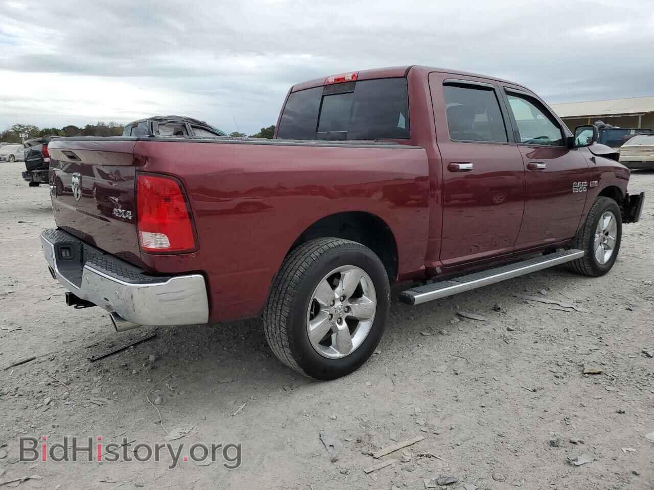 2017 RAM 1500 - VIN: 3C6RR7LT3HG524057 - Фото 3