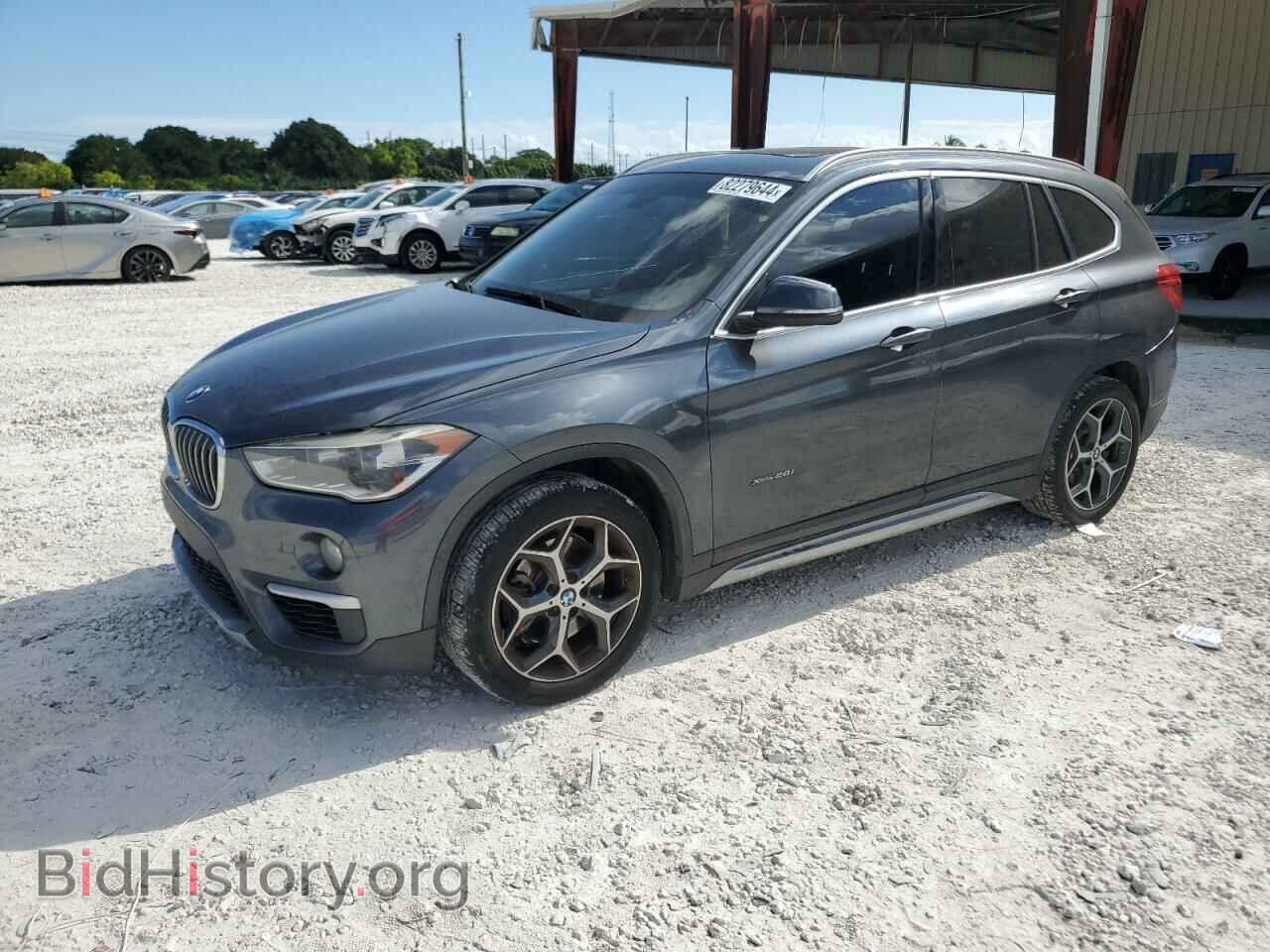 Photo WBXHT3C39H5F68351 - BMW X1 2017