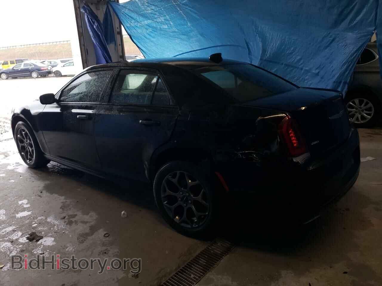 2016 CHRYSLER 300 - VIN: 2C3CCAGG1GH224840 - Фото 2