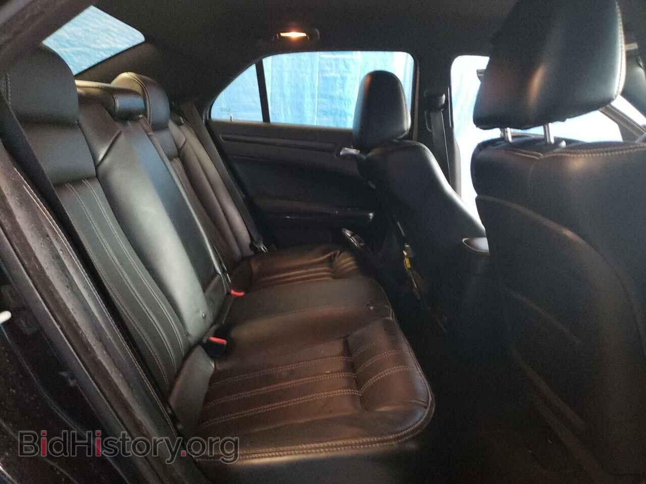 2016 CHRYSLER 300 - VIN: 2C3CCAGG1GH224840 - Фото 10