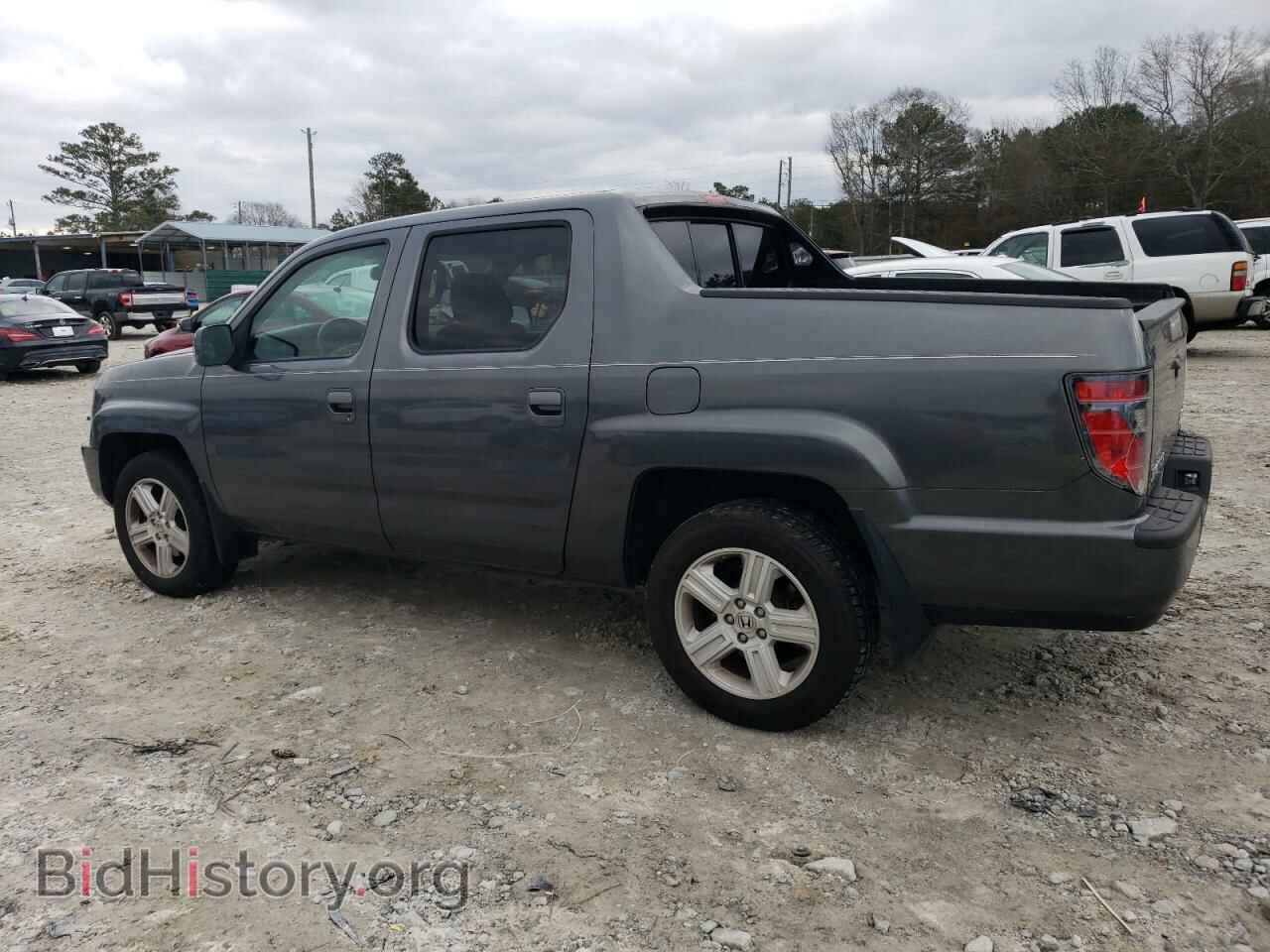 2013 HONDA RIDGELINE - VIN: 5FPYK1F59DB015617 - Фото 2