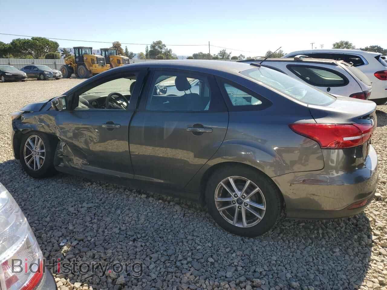 2017 FORD FOCUS - VIN: 1FADP3F27HL253601 - Фото 2