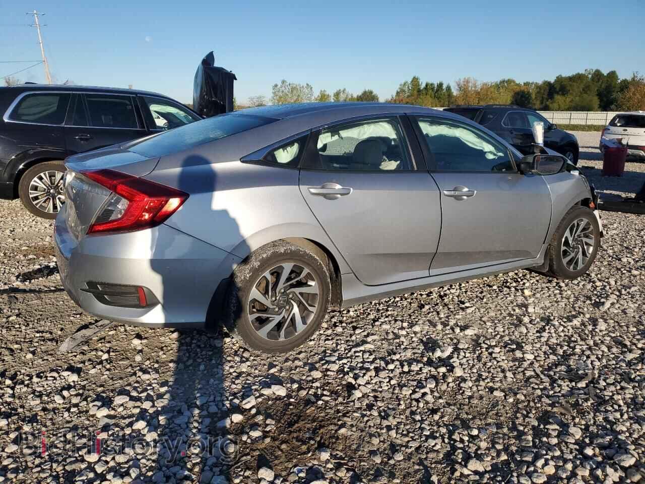 2016 HONDA CIVIC - VIN: 19XFC2F89GE068485 - Фото 3