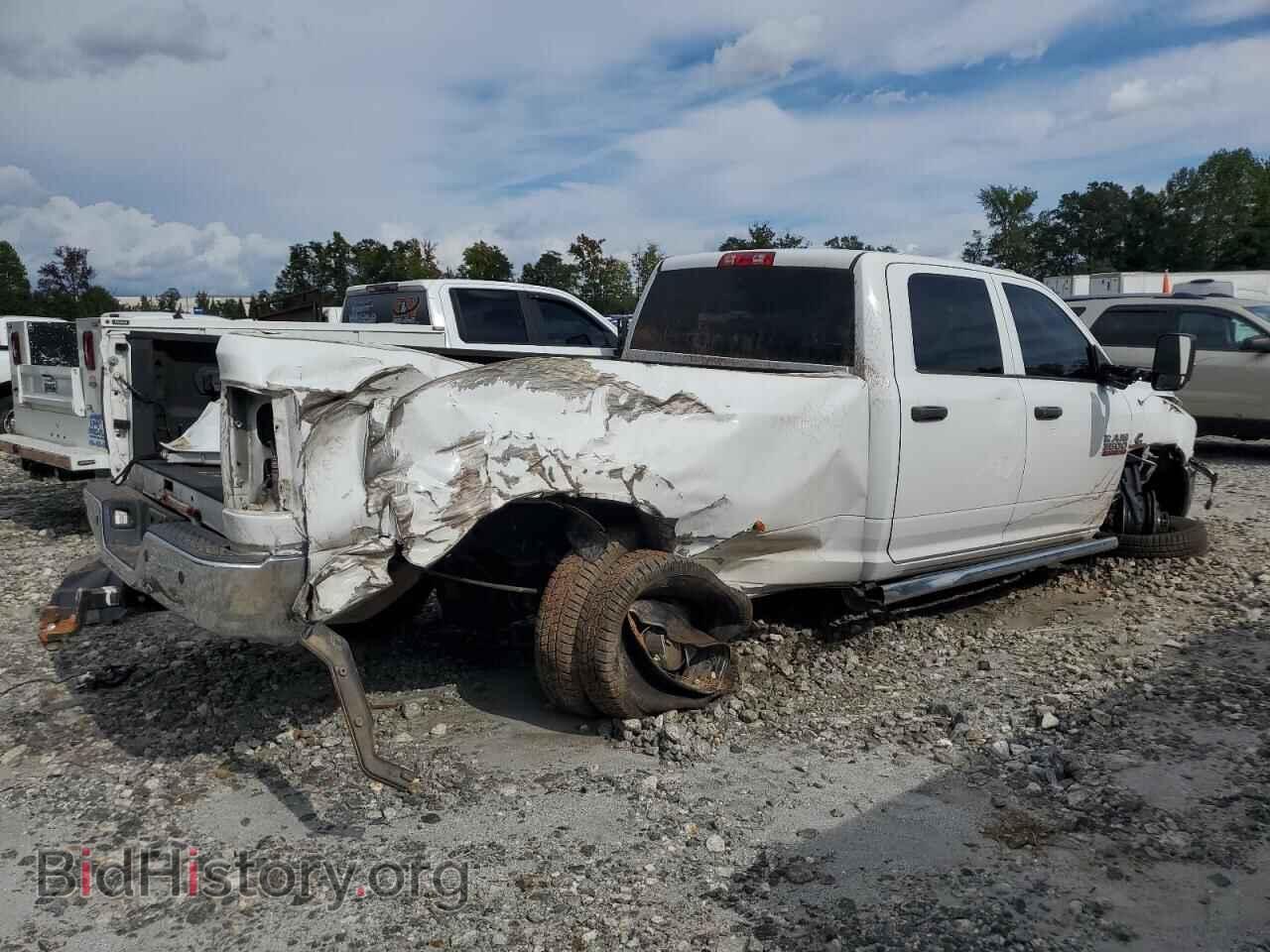 2018 RAM All Models - VIN: 3C63RPGL6JG318544 - Photo 3