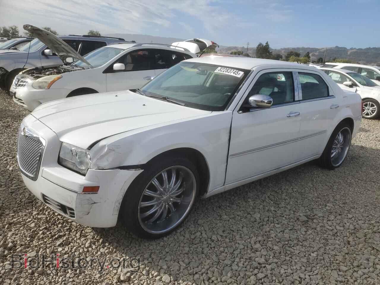 Photo 2C3CA5CV3AH263227 - CHRYSLER 300 2010