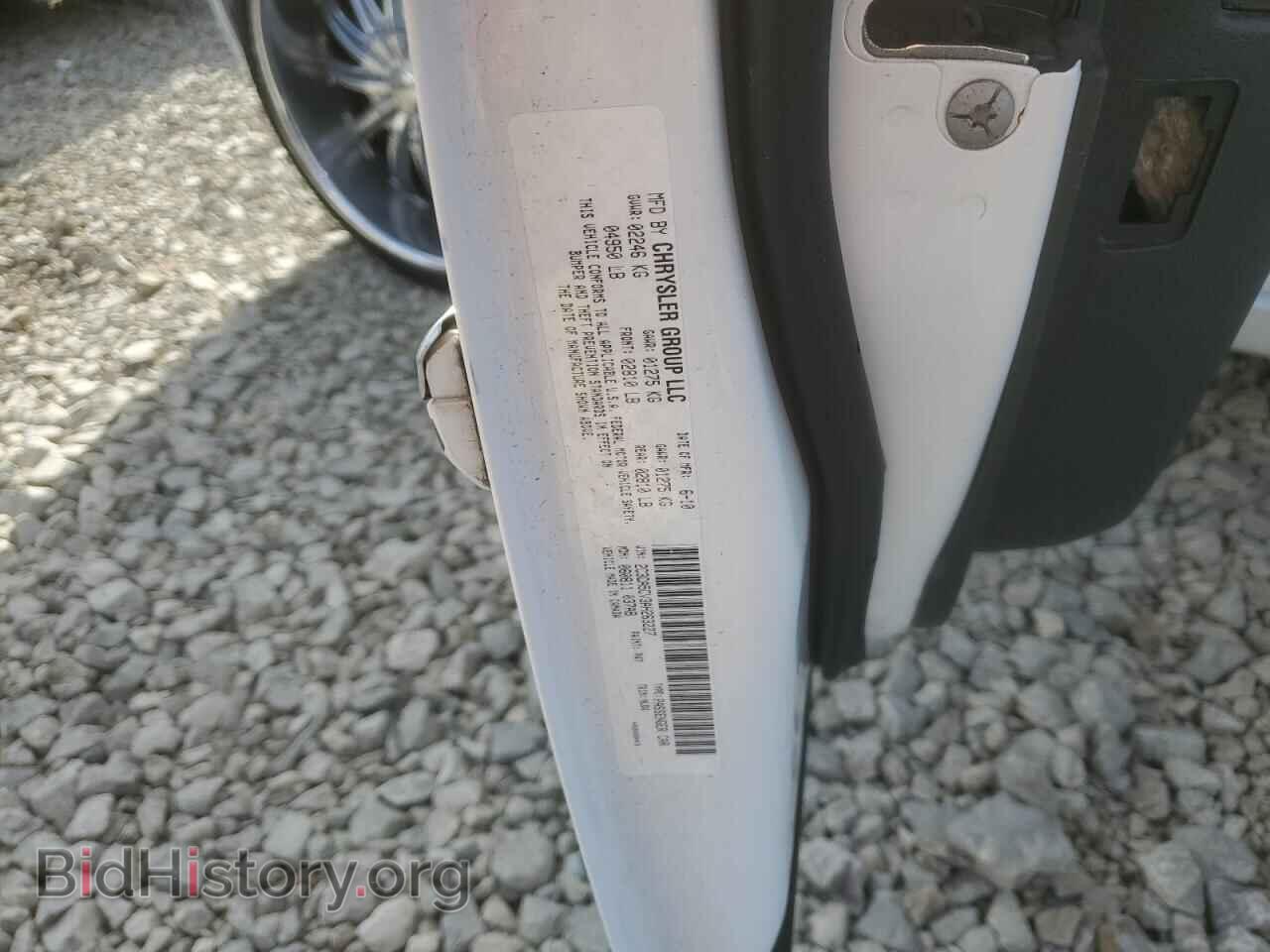 2010 CHRYSLER 300 - VIN: 2C3CA5CV3AH263227 - Фото 12