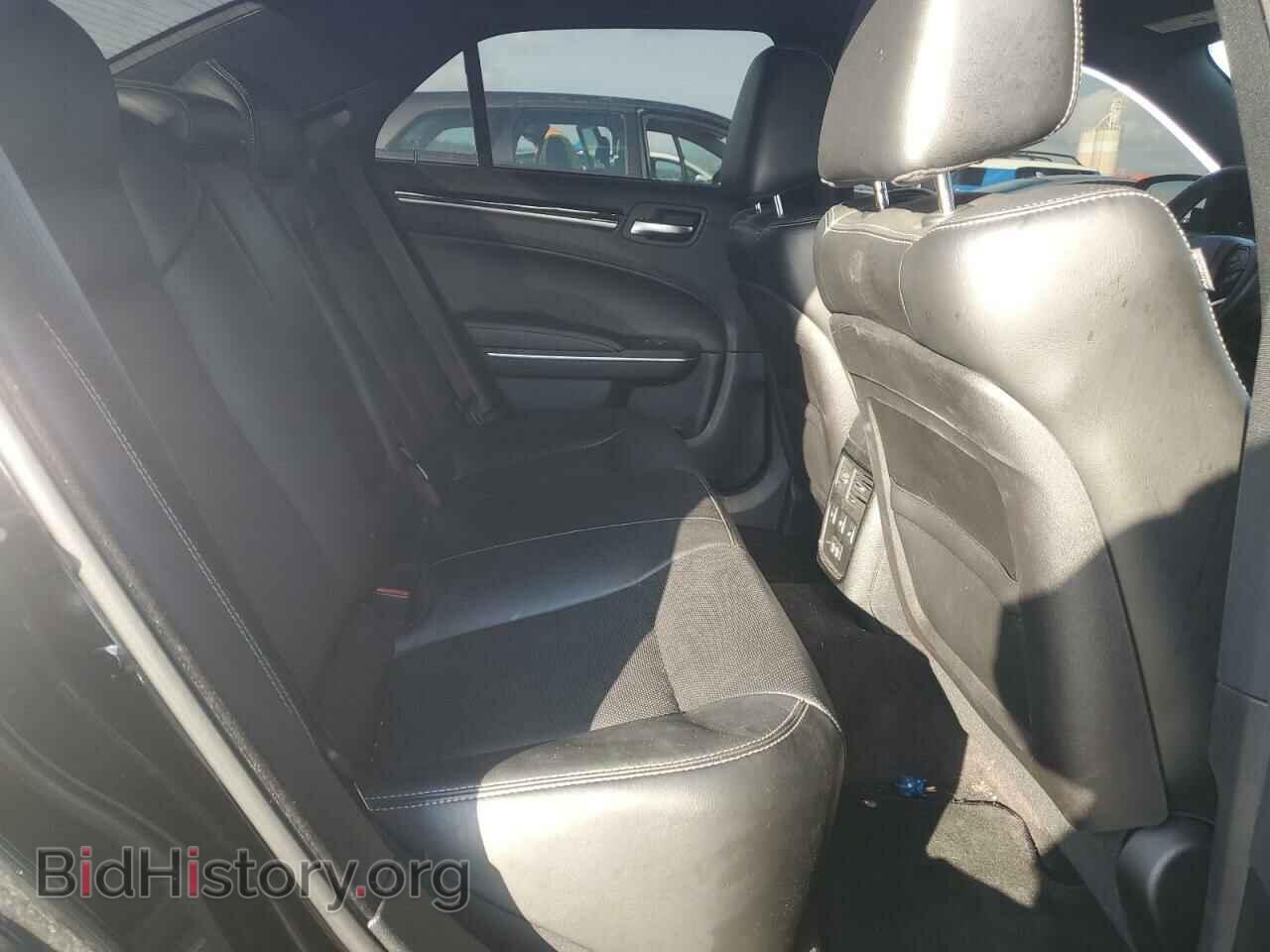 2018 CHRYSLER 300 - VIN: 2C3CCAGG8JH280331 - Фото 10