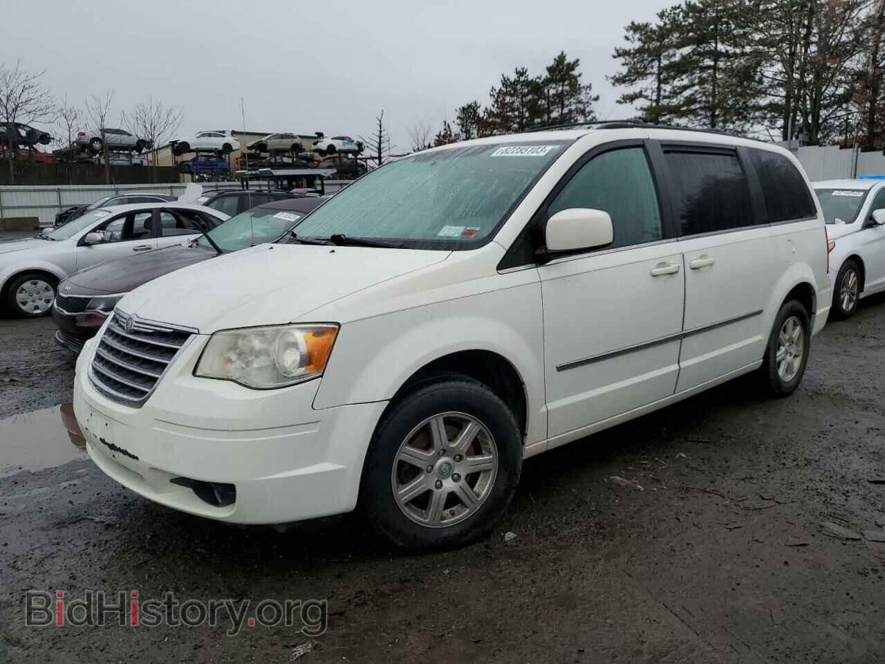Photo 2A4RR5D10AR128348 - CHRYSLER MINIVAN 2010