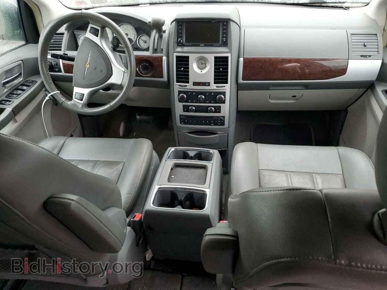 2010 CHRYSLER MINIVAN - VIN: 2A4RR5D10AR128348 - Фото 8