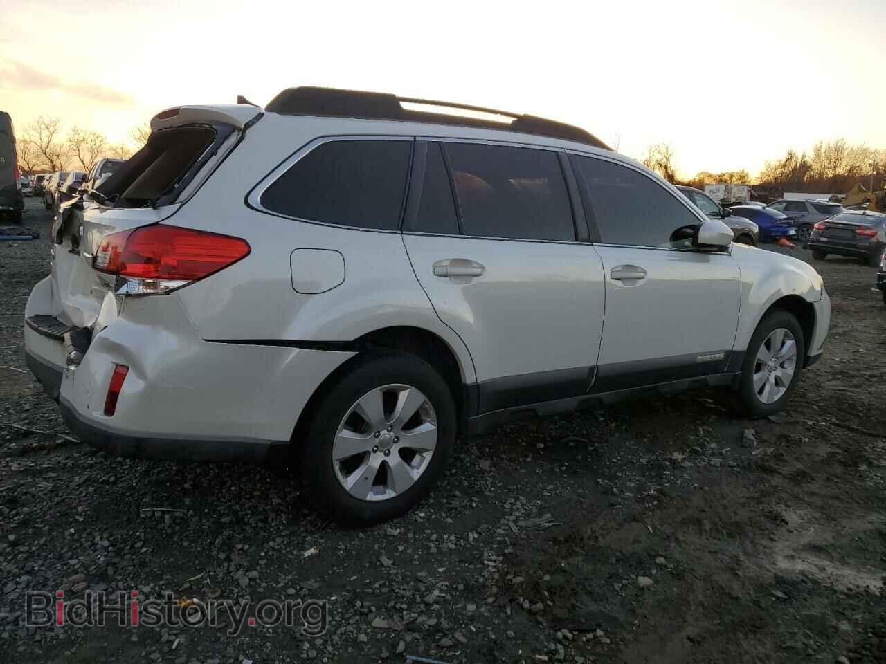 2011 SUBARU OUTBACK - VIN: 4S4BRBKC2B3337672 - Фото 3