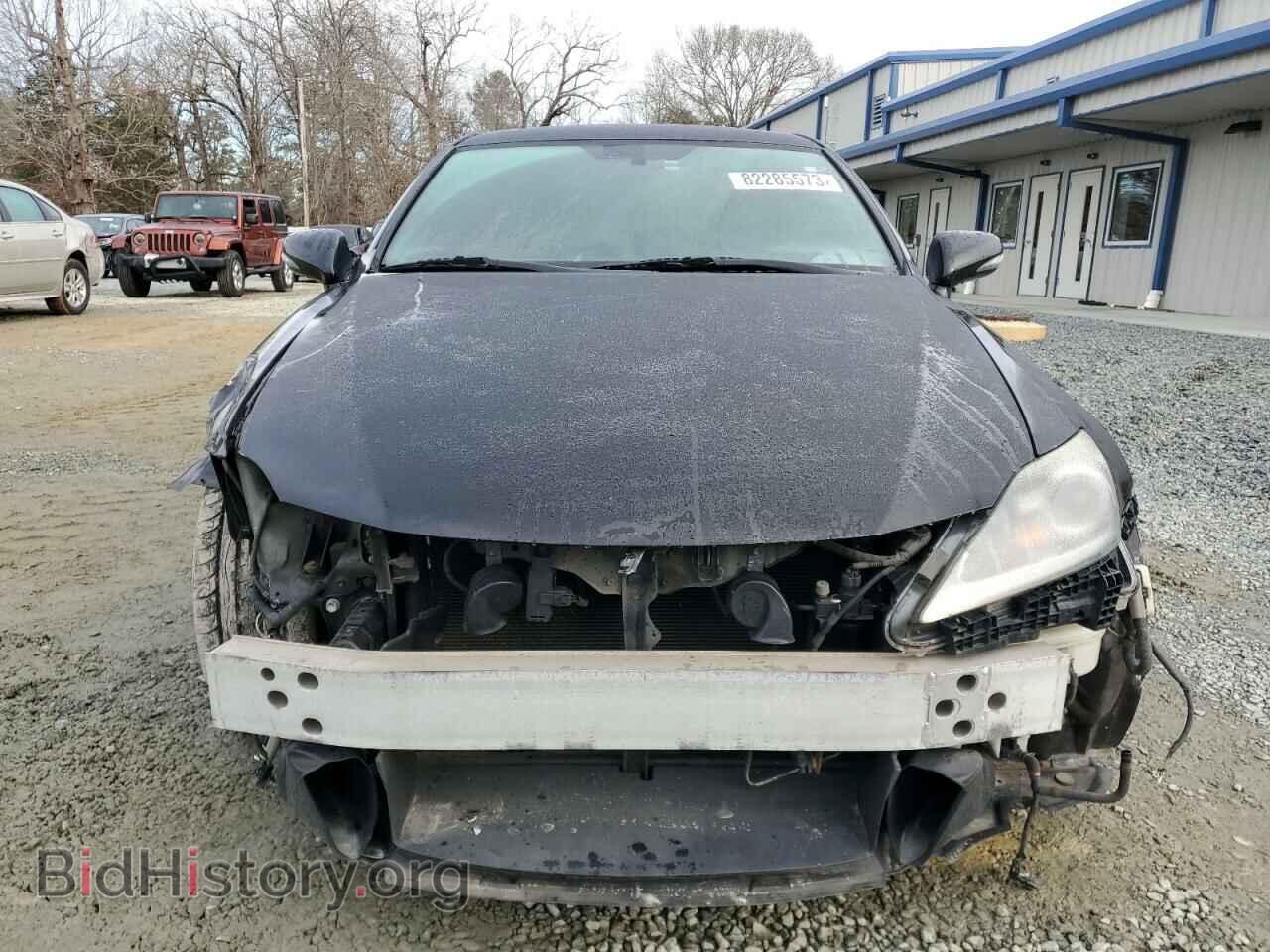 2011 LEXUS IS - VIN: JTHBE5C21B5027085 - Photo 5