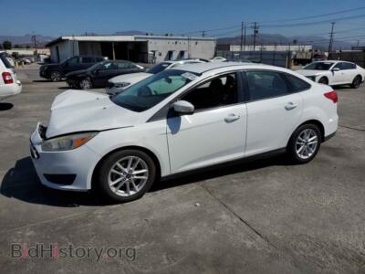2015 Ford FOCUS SE, белый — VIN 1FADP3F20FL379733, Copart