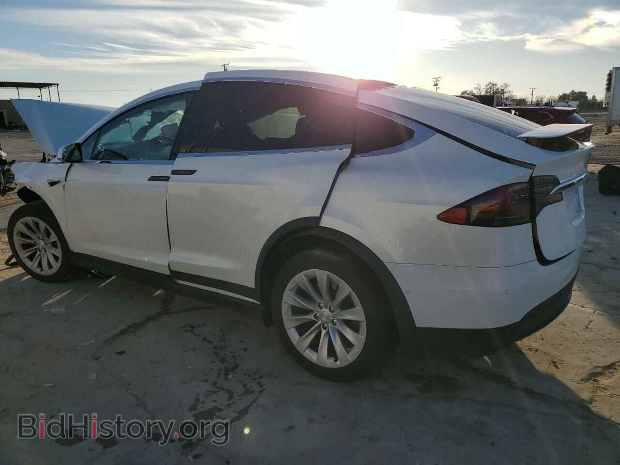2020 TESLA MODEL X - VIN: 5YJXCBE21LF238246 - Photo 2