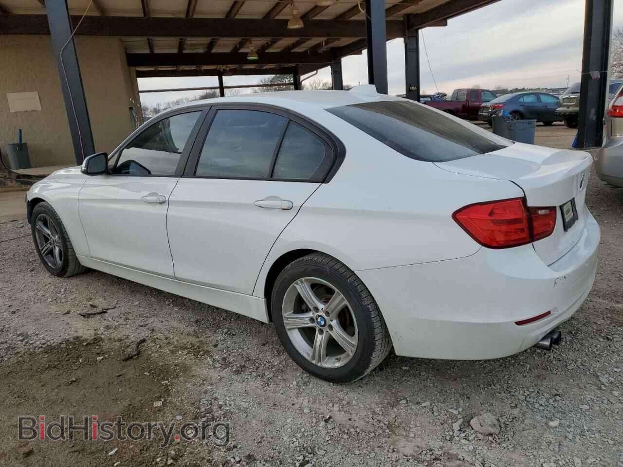 2013 BMW 3 SERIES - VIN: WBA3A5G51DNP22057 - Фото 2