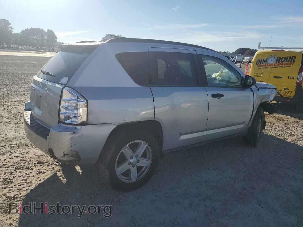 2008 JEEP COMPASS - VIN: 1J8FF47W48D514134 - Фото 3
