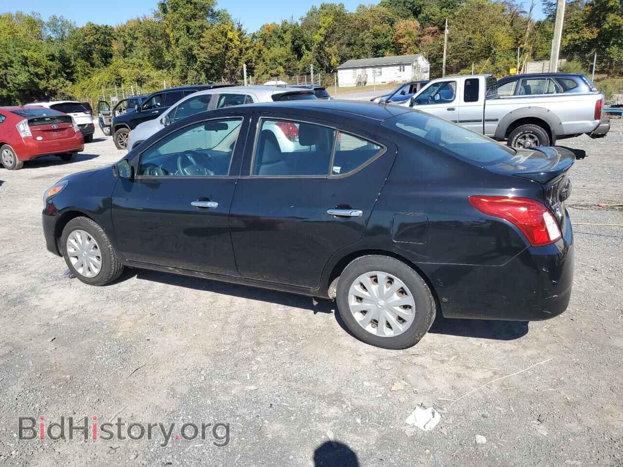 2015 NISSAN VERSA - VIN: 3N1CN7AP6FL821203 - Фото 2