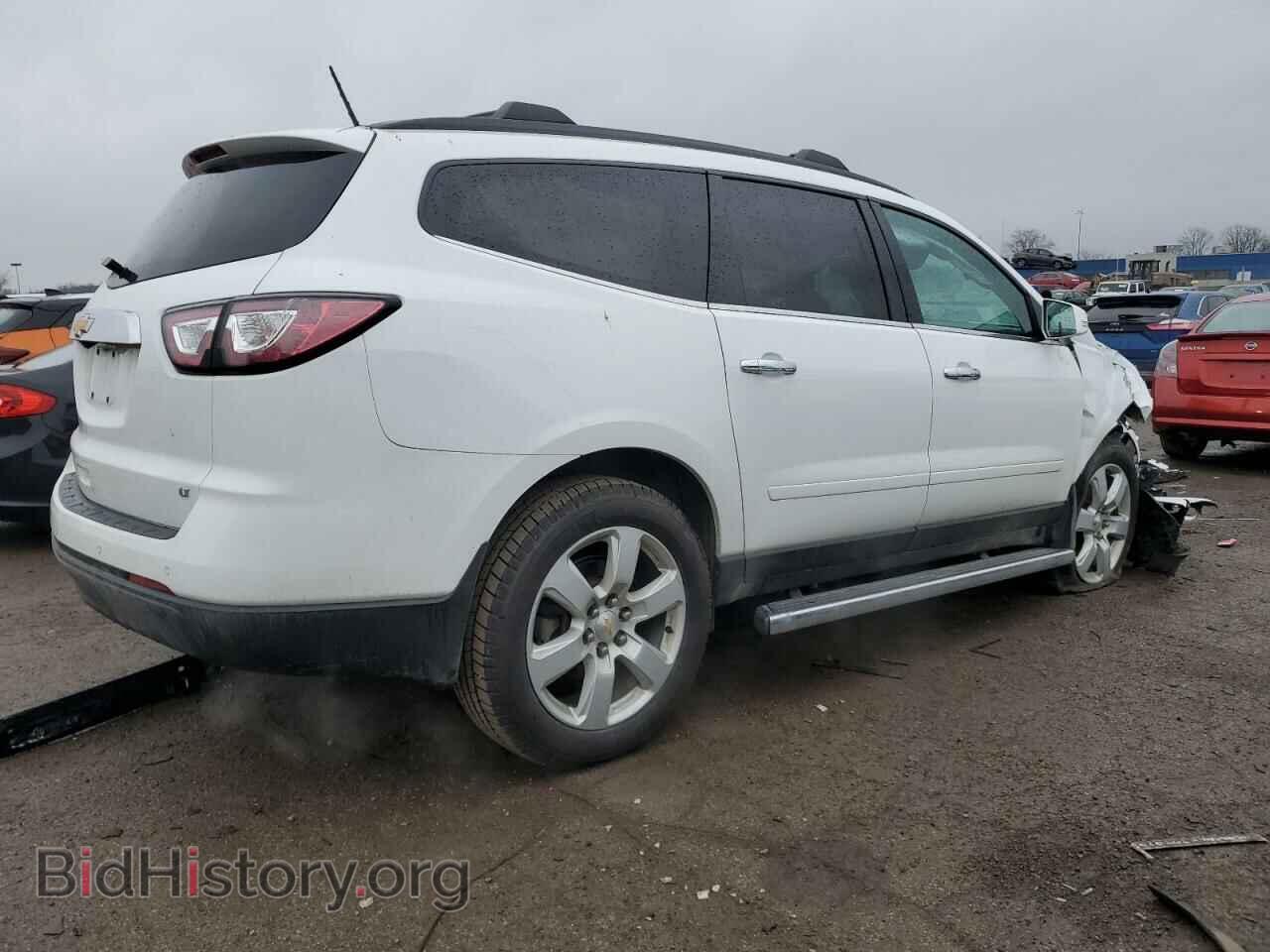 2017 CHEVROLET TRAVERSE - VIN: 1GNKRGKD3HJ350128 - Фото 3