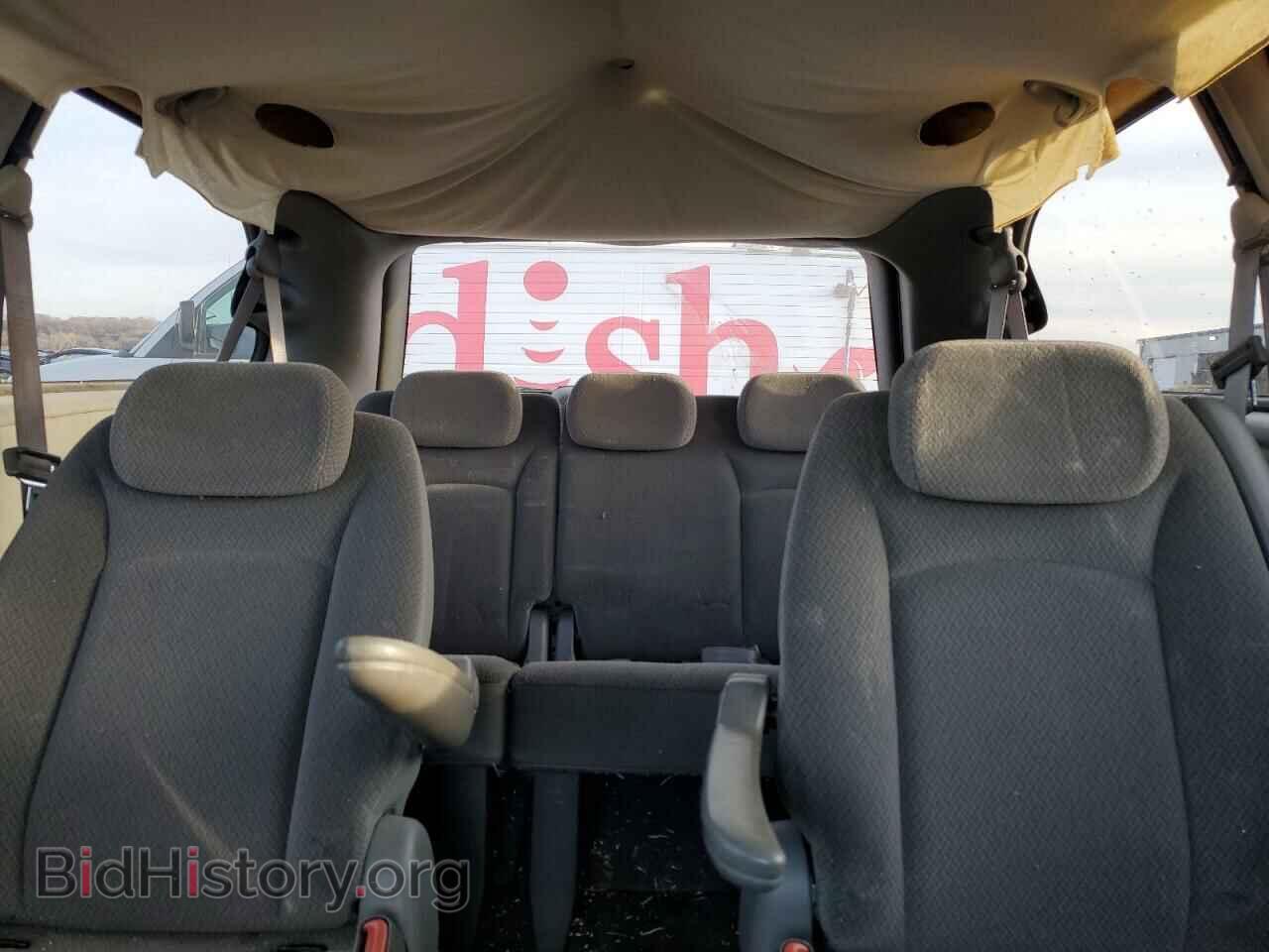 2006 CHRYSLER MINIVAN - VIN: 2A4GP44R36R799758 - Фото 10