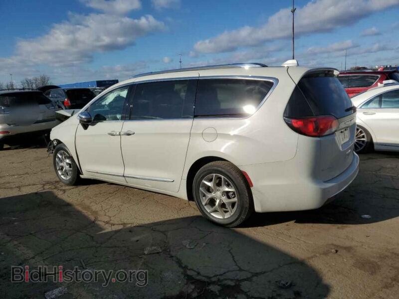 2019 Chrysler PACIFICA (VIN 2C4RC1GGXKR655444) — фото 2 из 12