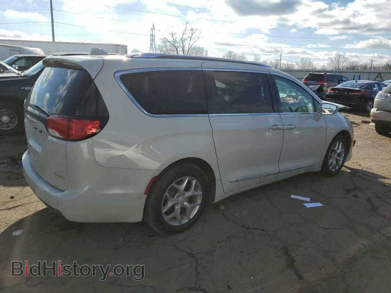 2019 CHRYSLER PACIFICA - VIN: 2C4RC1GGXKR655444 - Photo 3