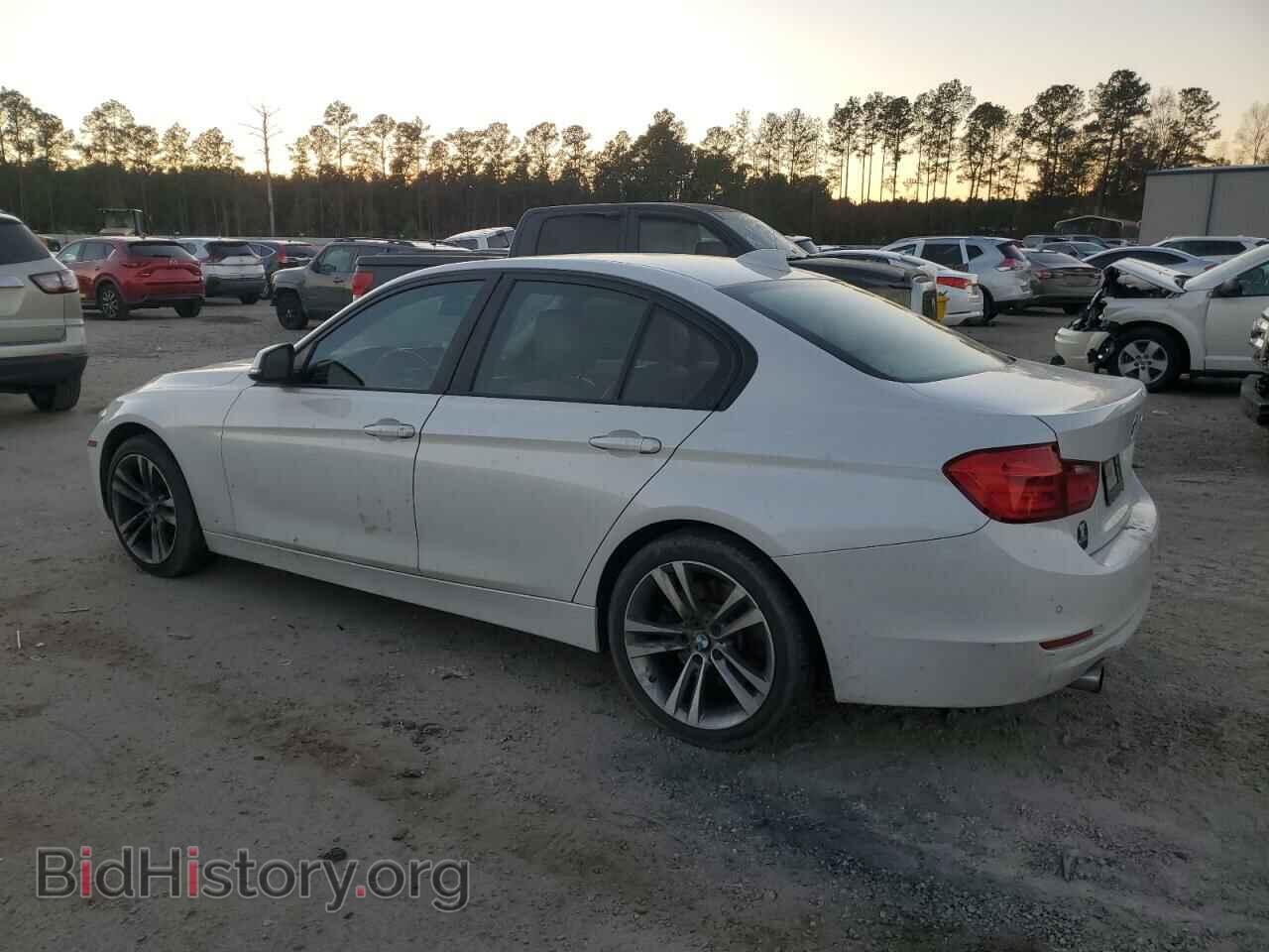 2013 BMW 3 SERIES - VIN: WBA3A9C55DF475553 - Фото 2