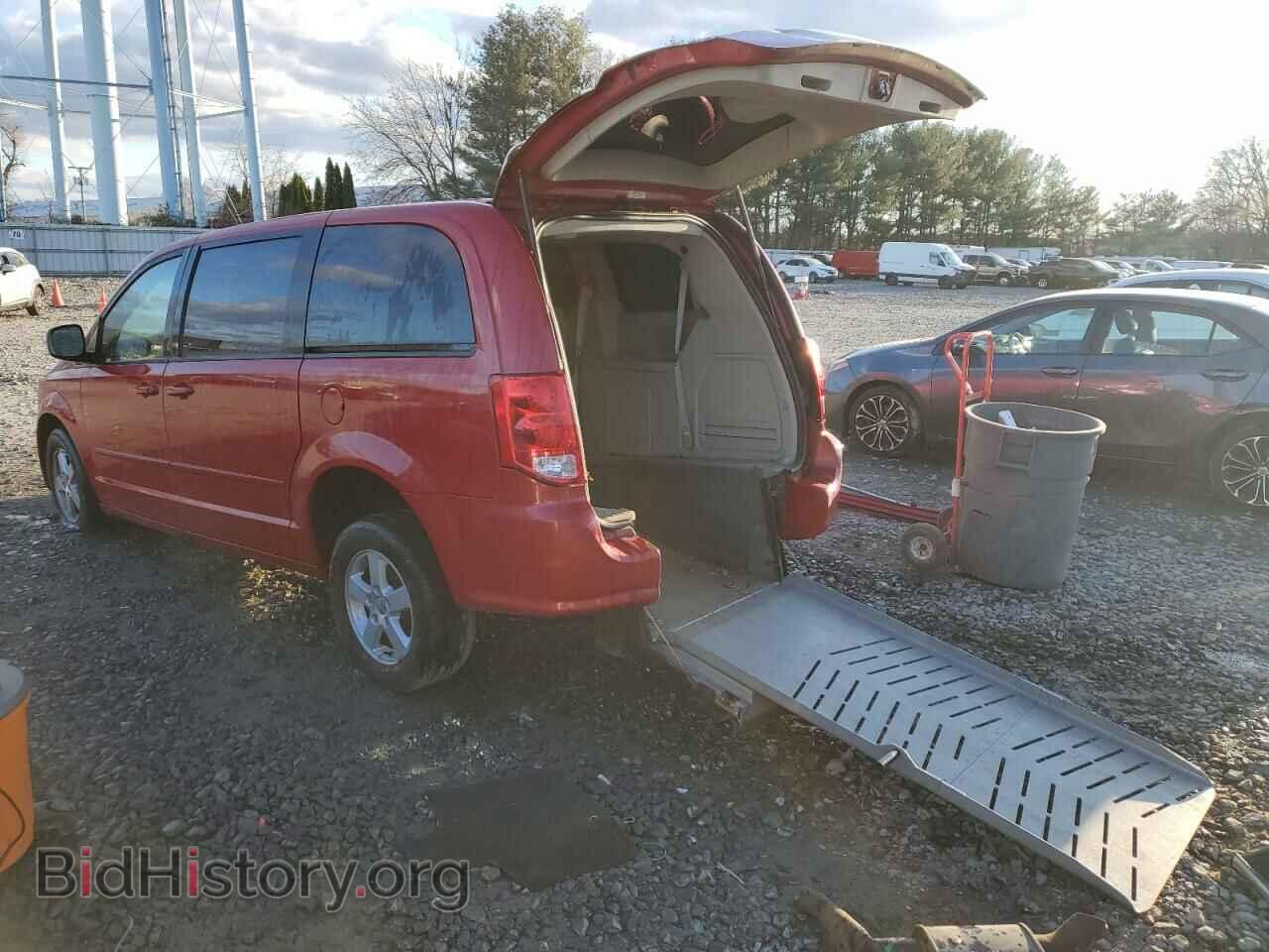 2012 DODGE CARAVAN - VIN: 2C4RDGCG3CR157156 - Фото 2